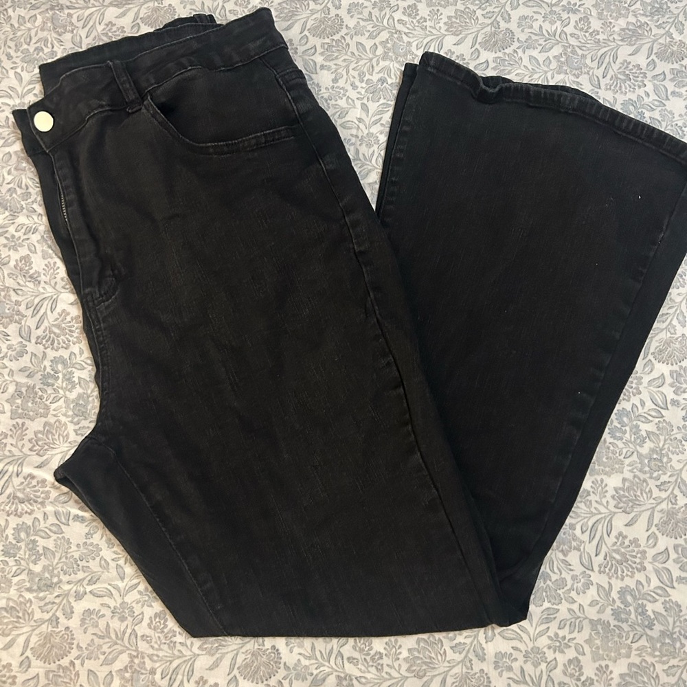 Classic Black Women's Jeans